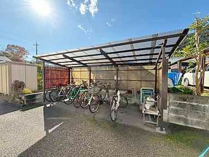 ほほえみハイムの駐輪場