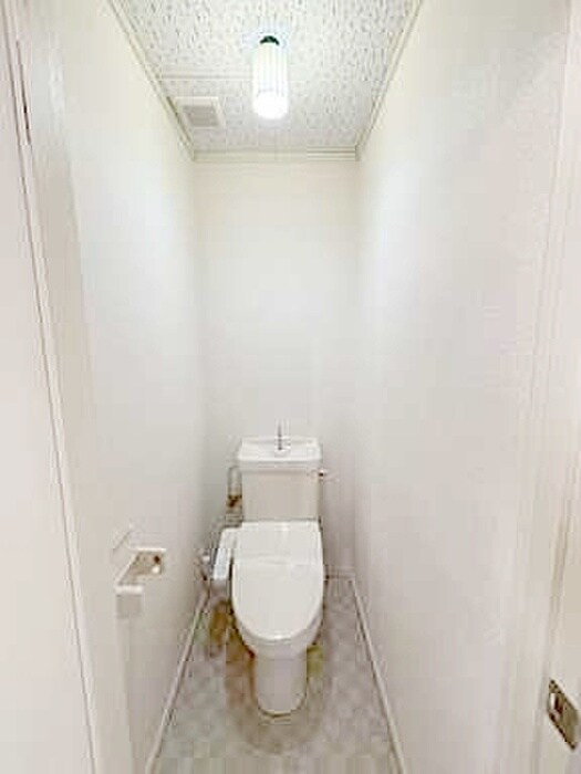 物件内観写真14　(トイレ)