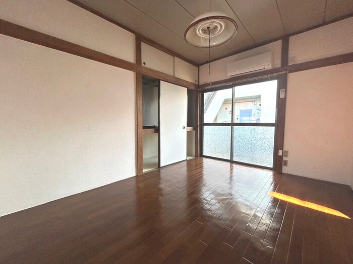 物件内観写真7　(居室)