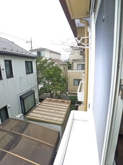 物件内観写真20　(室内からの展望)