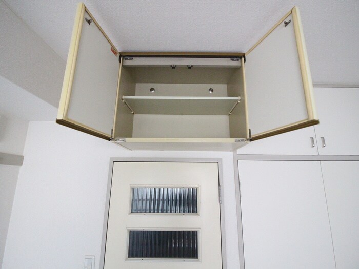 物件内観写真12　(収納)