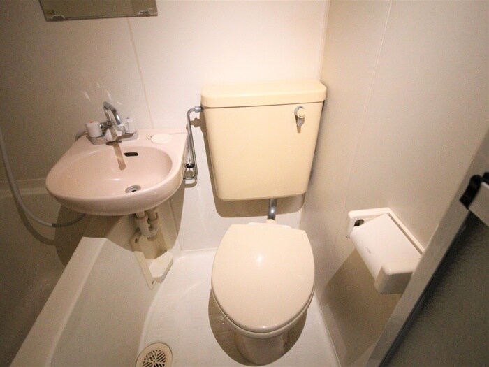 物件内観写真15　(トイレ)