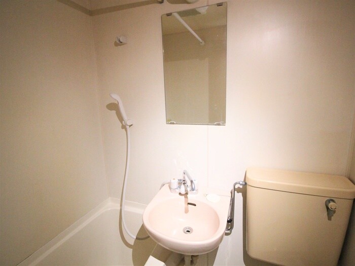 物件内観写真16　(洗面)