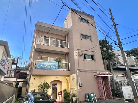 林産業マンション外観写真