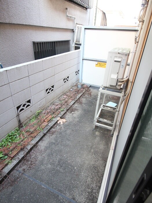 物件内観写真17　(室内からの展望)