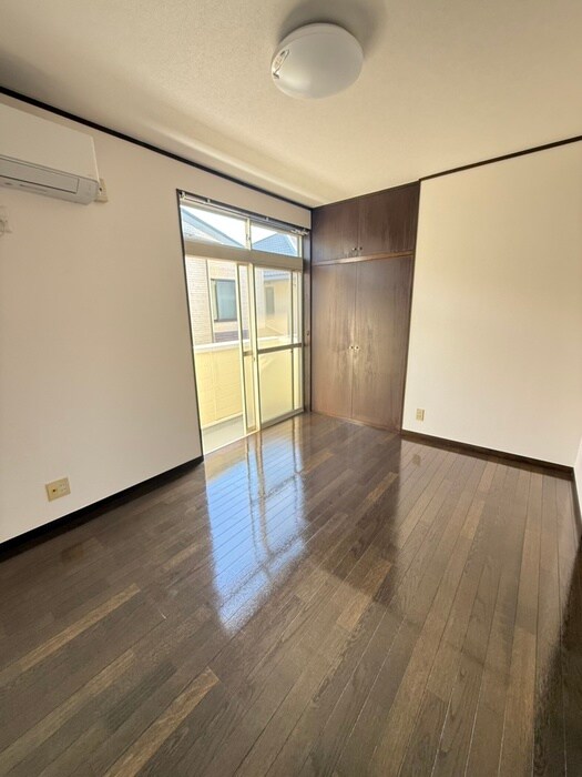 物件内観写真7　(居室)