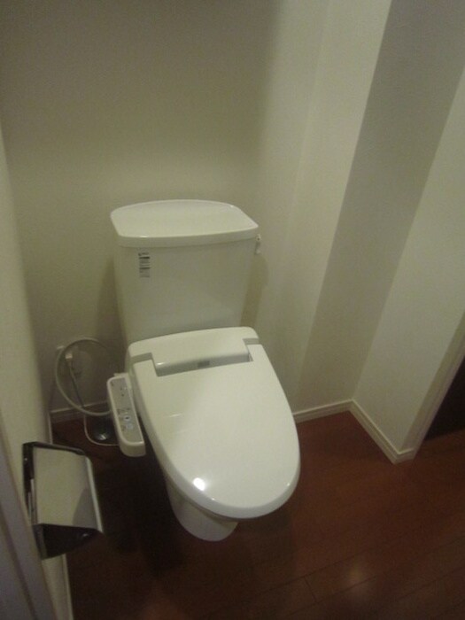 物件内観写真9　(トイレ)