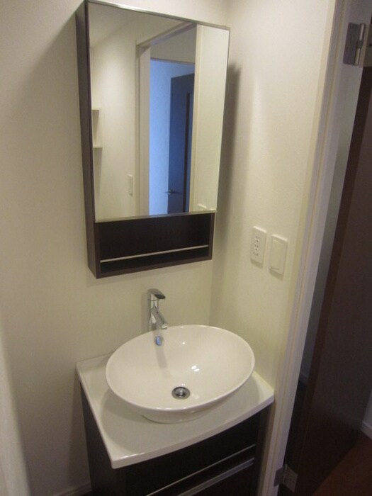 物件内観写真10　(洗面)
