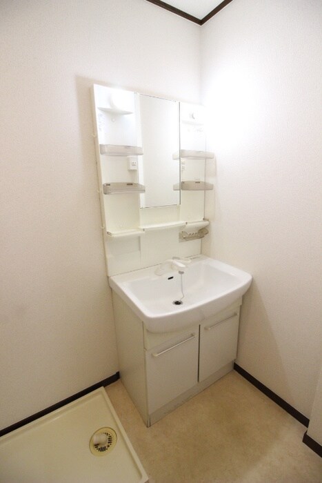 物件内観写真9　(洗面)