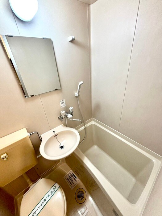 物件内観写真13　(バス／シャワールーム等)