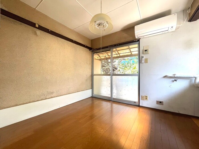 物件内観写真9　(居室)