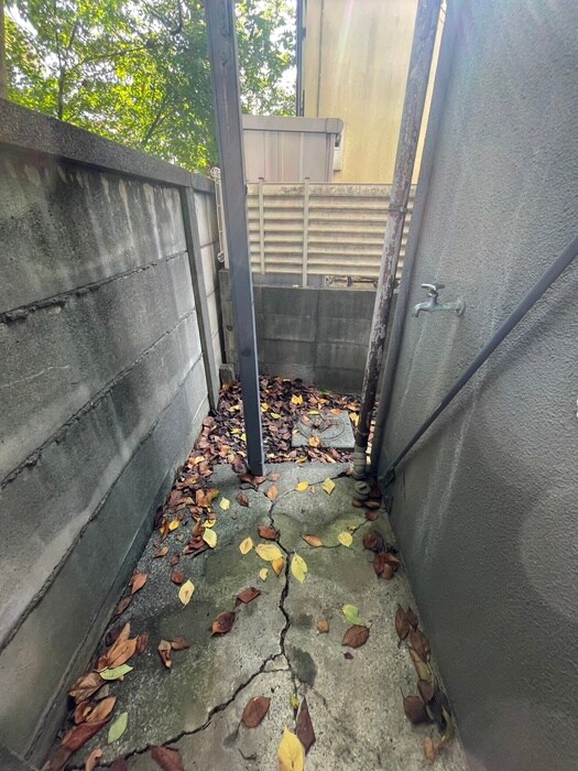 物件内観写真21　(洗濯機置場)