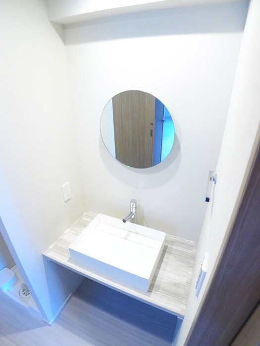 物件内観写真10　(洗面)