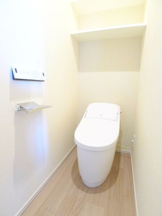 物件内観写真17　(トイレ)