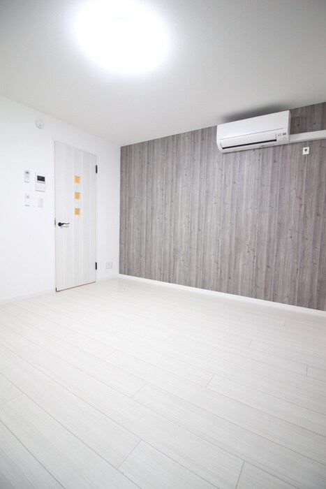 物件内観写真6　(居室)