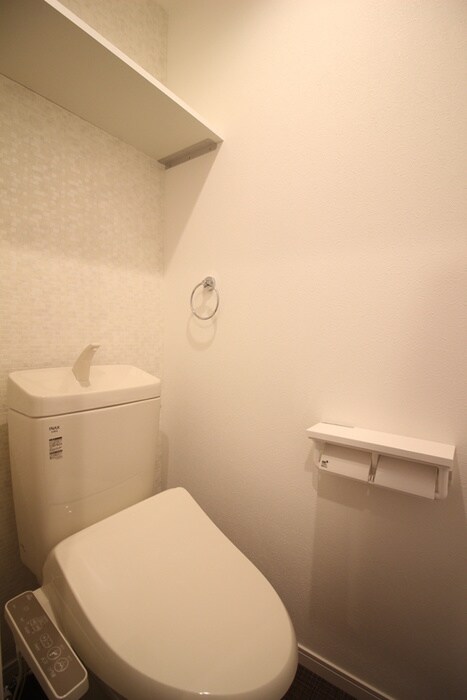 物件内観写真11　(トイレ)