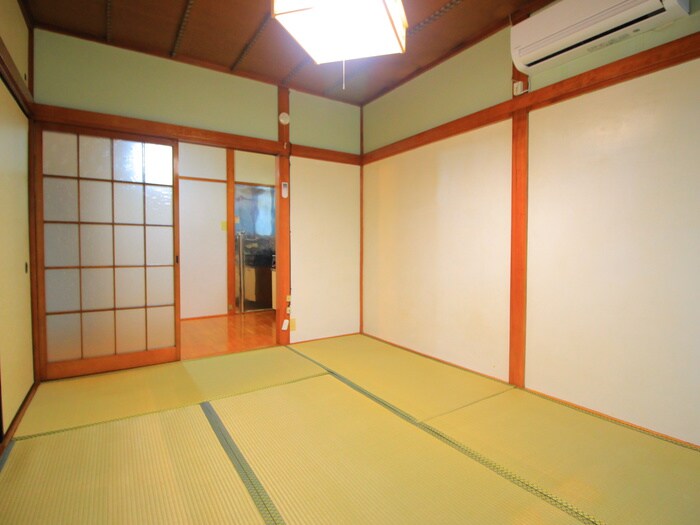 物件内観写真8　(居室)