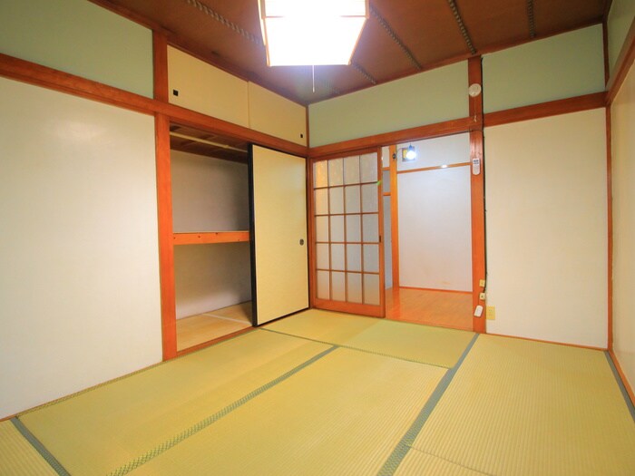 物件内観写真9　(居室)