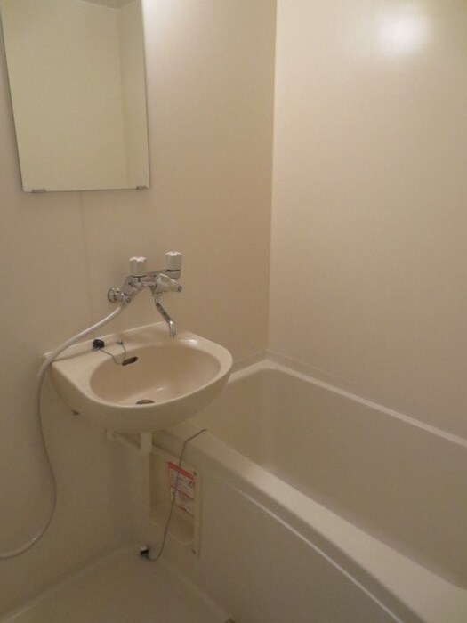 物件内観写真13　(バス／シャワールーム等)