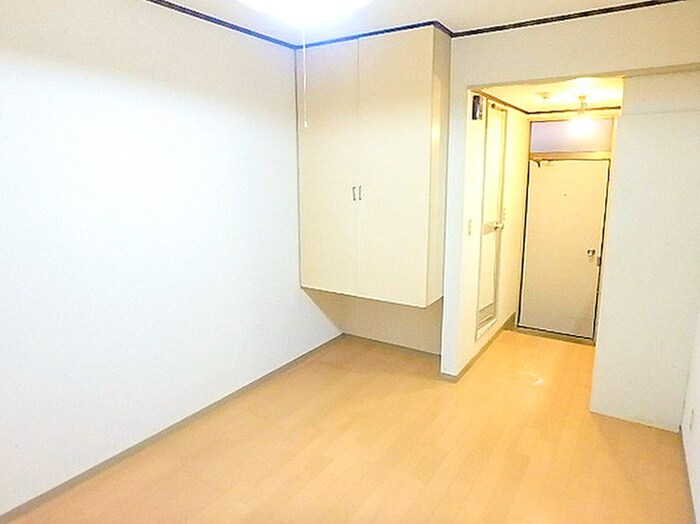 物件内観写真10　(居室)