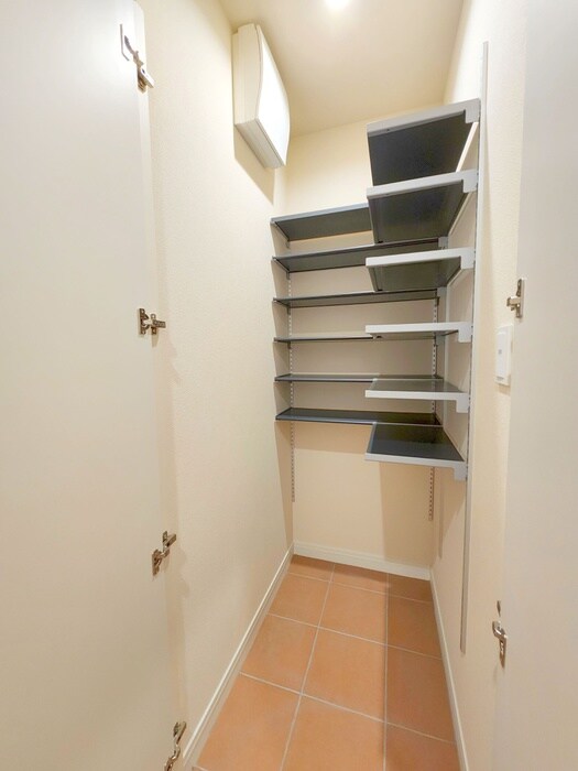 物件内観写真16　(靴箱)