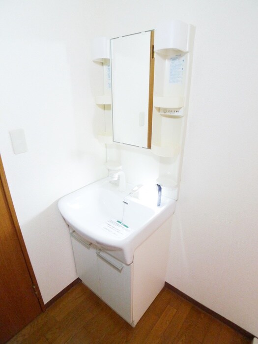 物件内観写真9　(洗面)