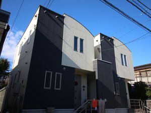バル－ルあざみ野外観写真