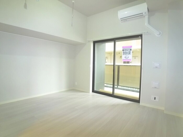 物件内観写真12　(居室)