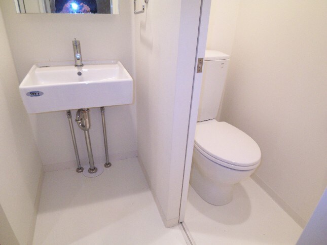 物件内観写真4　(洗面)