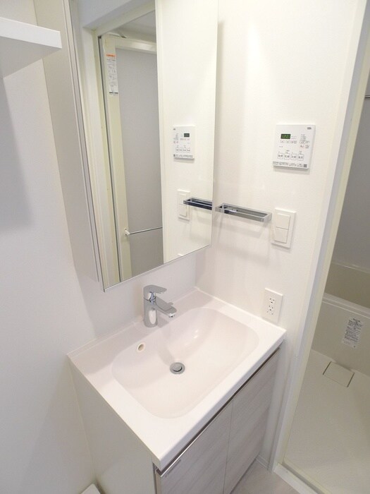 物件内観写真10　(洗面)