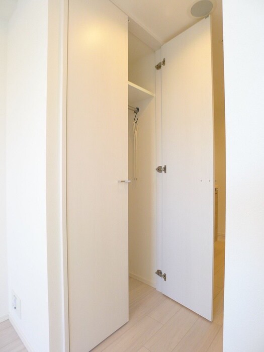 物件内観写真13　(収納)