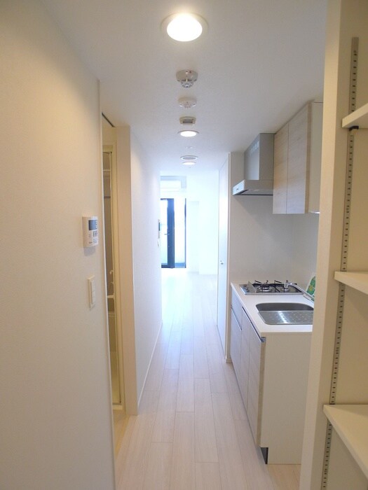 物件内観写真17　(廊下)