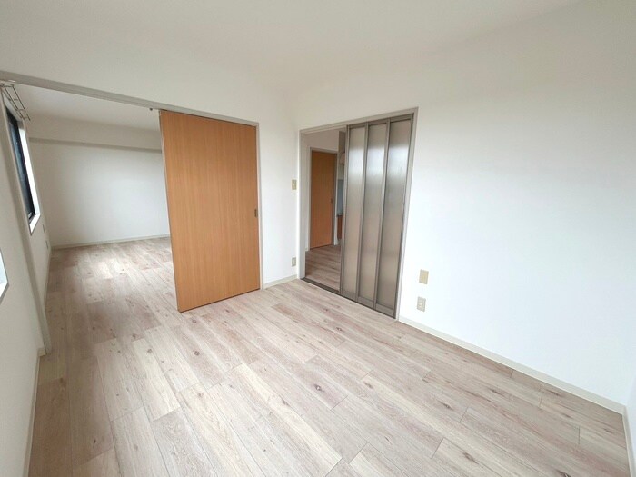 物件内観写真10　(居室)