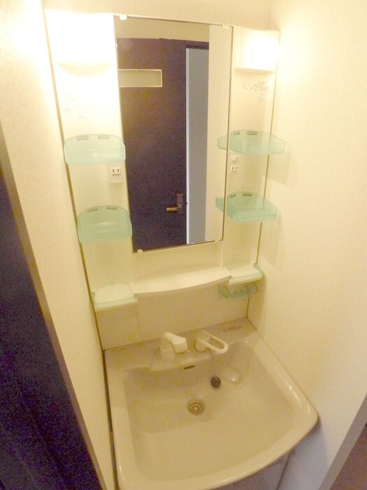 物件内観写真9　(洗面)