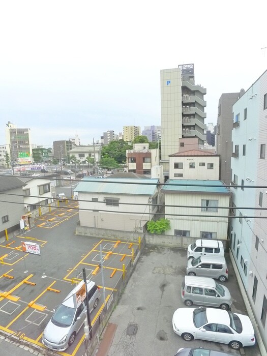 物件内観写真22　(室内からの展望)