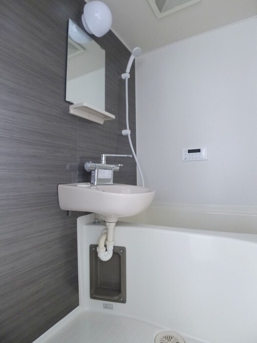 物件内観写真9　(バス／シャワールーム等)