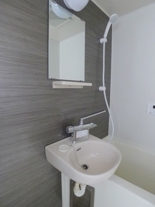 物件内観写真10　(洗面)