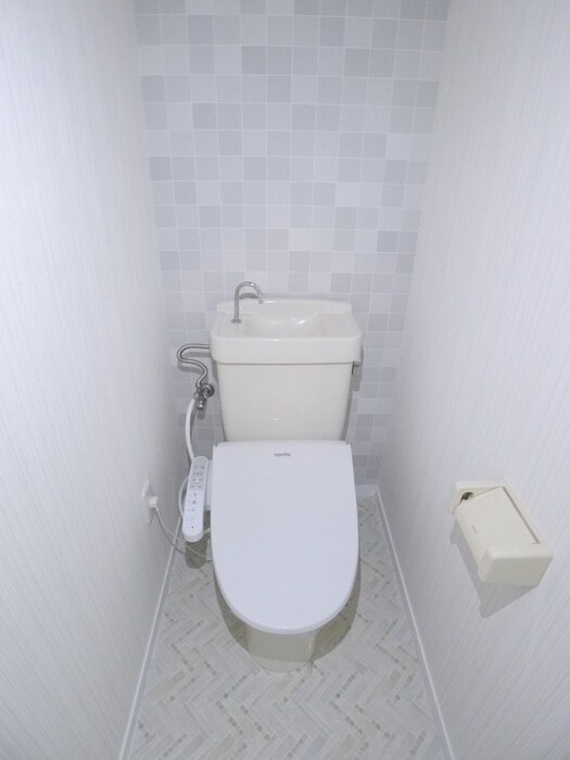 物件内観写真11　(トイレ)