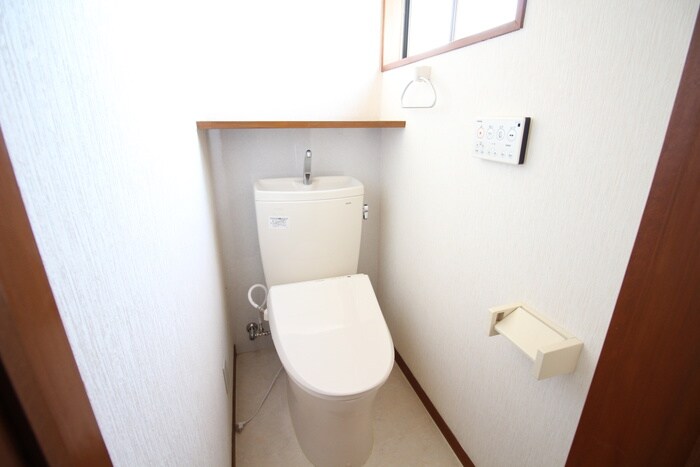 物件内観写真13　(トイレ)