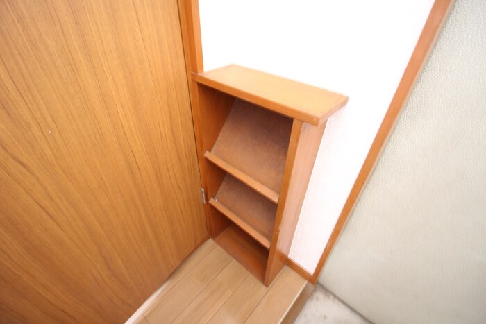 物件内観写真15　(靴箱)