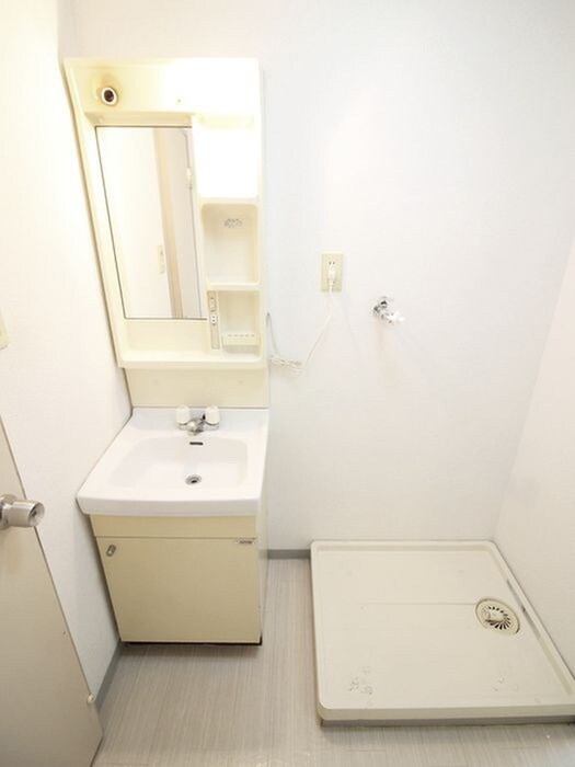 物件内観写真13　(洗面)