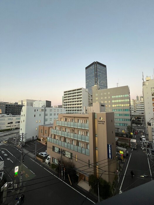 物件内観写真22　(室内からの展望)