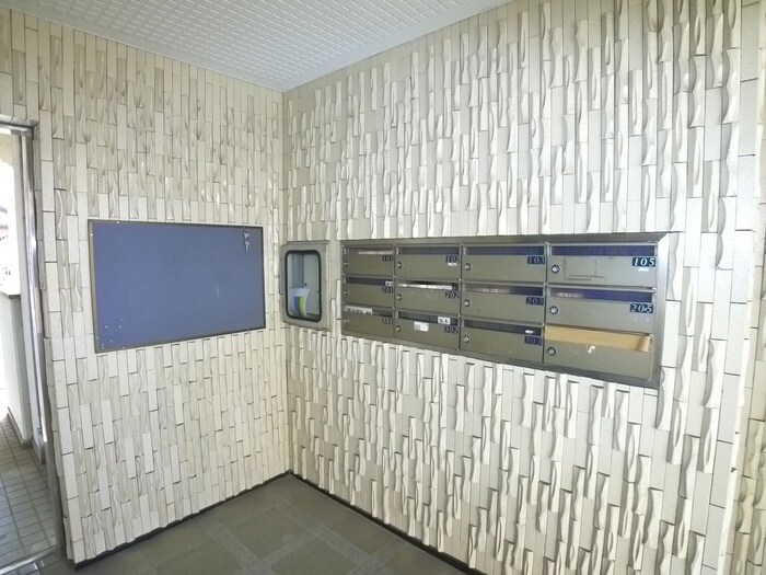 物件外観写真5　(建物設備)