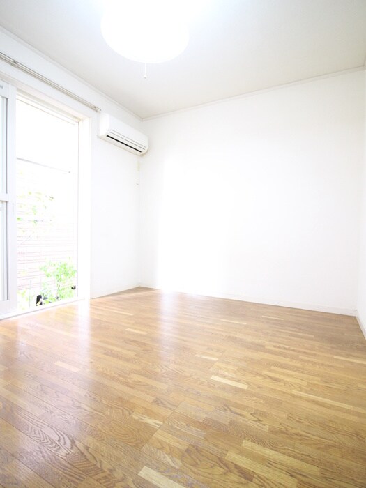 物件内観写真22　(居室)