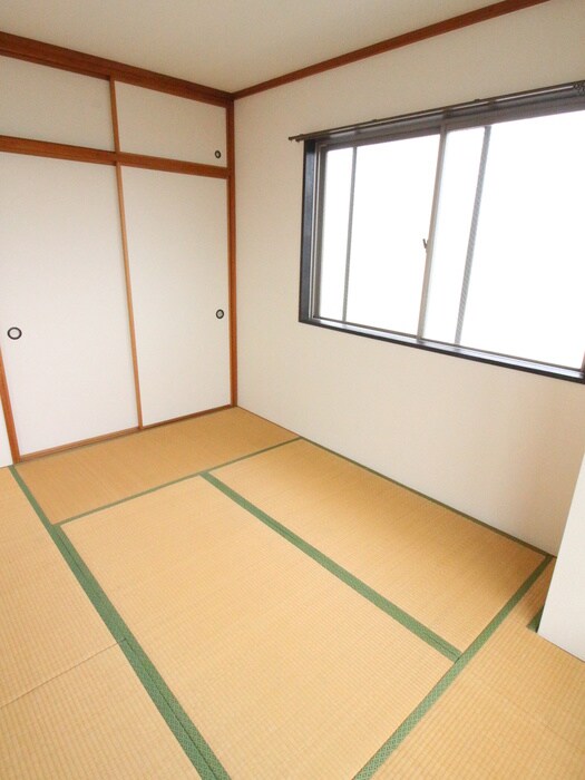 物件内観写真18　(居室)