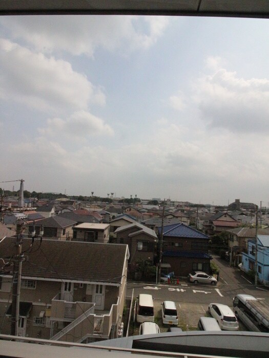 物件内観写真20　(室内からの展望)