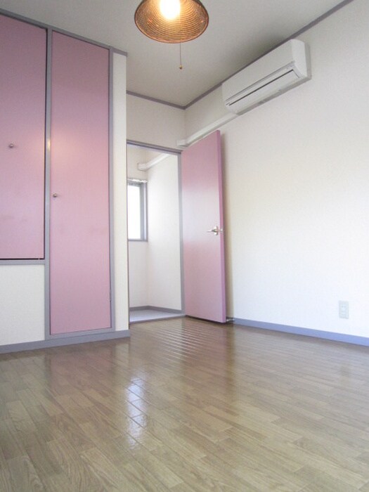 物件内観写真15　(居室)