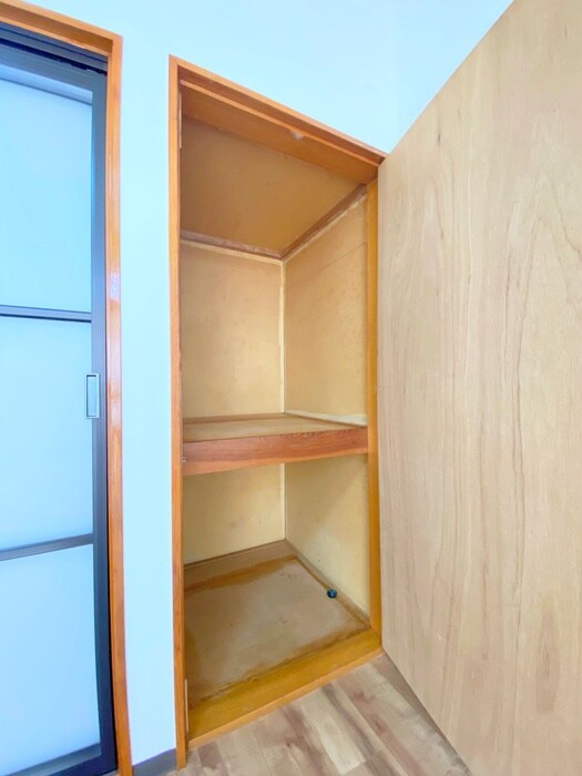 物件内観写真11　(収納)