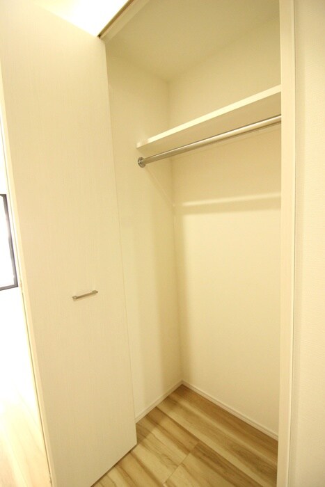 物件内観写真10　(収納)