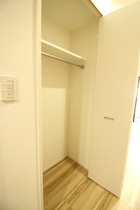 物件内観写真10　(収納)